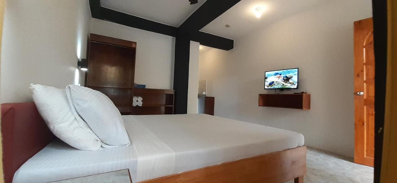 Jalyn'S Resort Sabang بويرتو غاليرا المظهر الخارجي الصورة