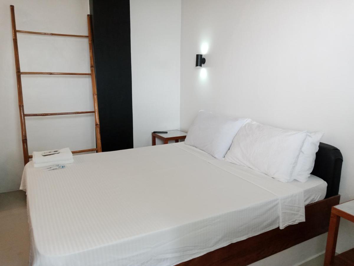 Jalyn'S Resort Sabang بويرتو غاليرا المظهر الخارجي الصورة