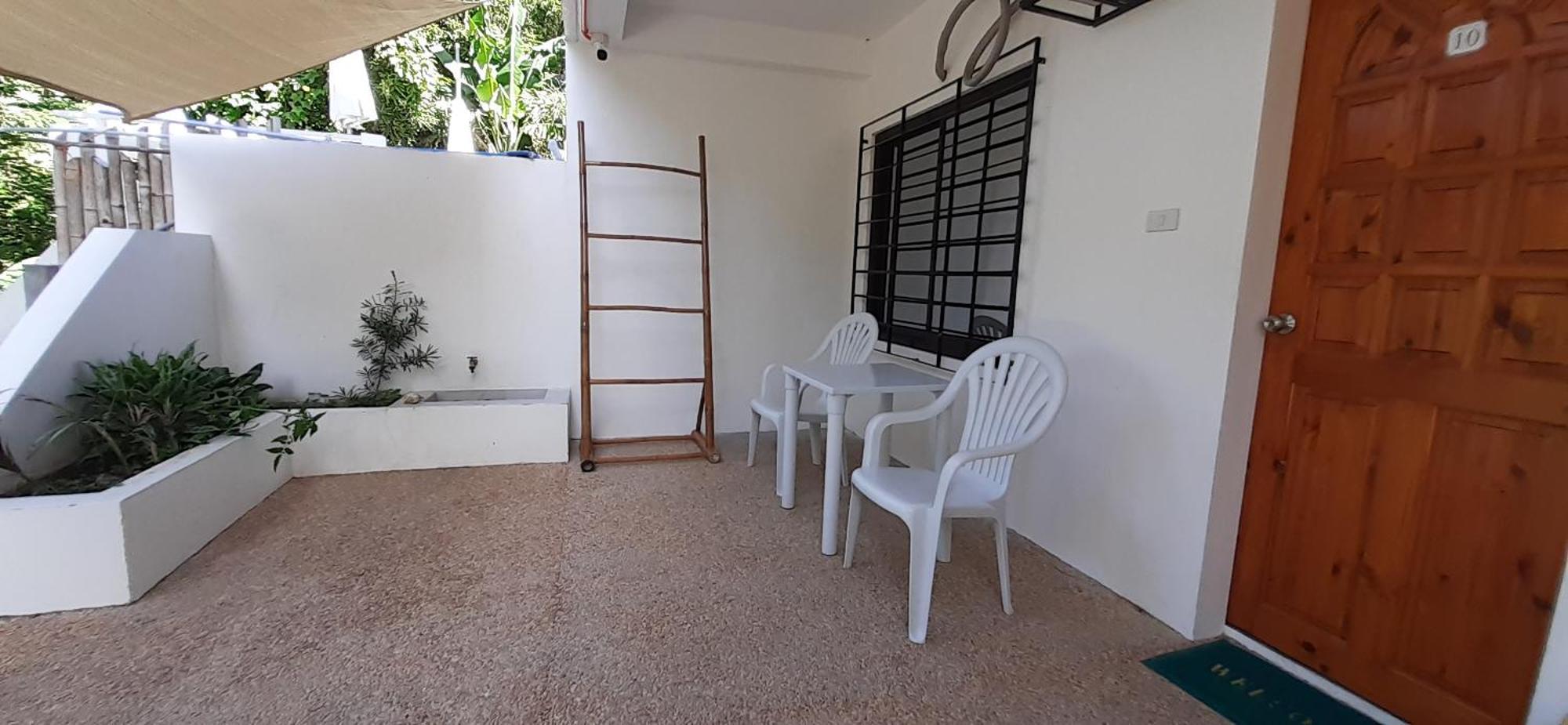 Jalyn'S Resort Sabang بويرتو غاليرا الغرفة الصورة
