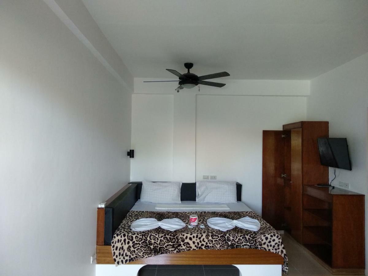 Jalyn'S Resort Sabang بويرتو غاليرا المظهر الخارجي الصورة