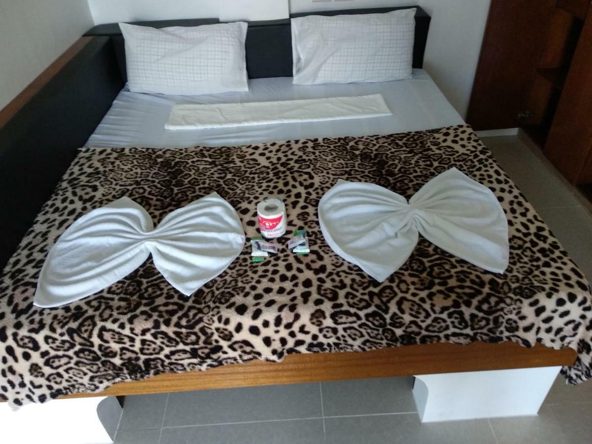 Jalyn'S Resort Sabang بويرتو غاليرا المظهر الخارجي الصورة